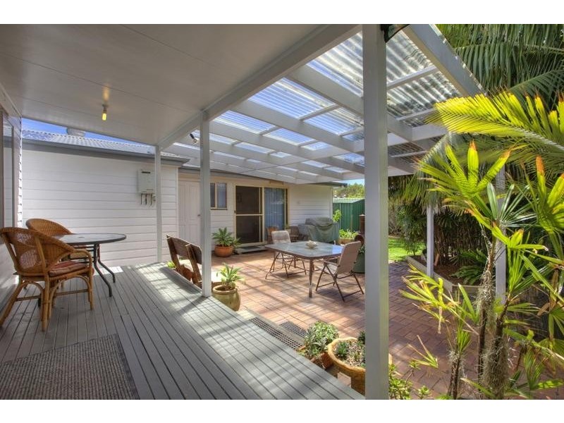 Blacksmiths NSW 2281