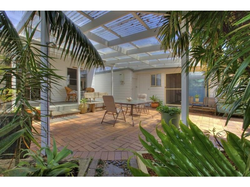 Blacksmiths NSW 2281