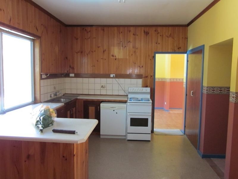 180 Parbury Road, Swansea NSW 2281