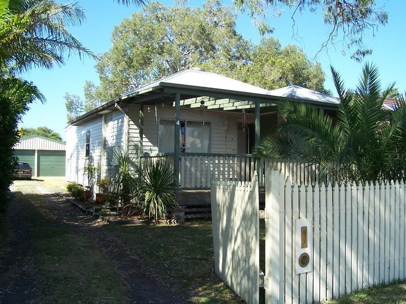 4 Bay Street, Swansea NSW 2281