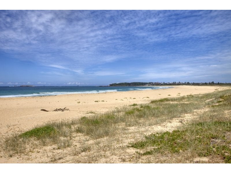 2 Amaroo Street, Blacksmiths NSW 2281