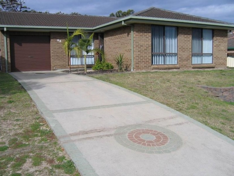 39 Nioka Place, Swansea NSW 2281