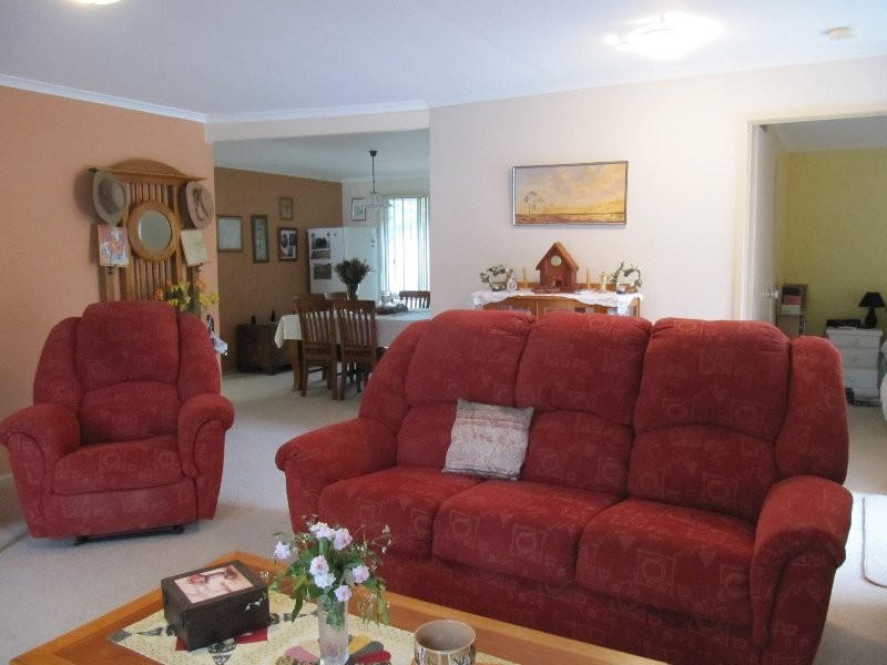 4 Bottlebrush Close, Caves Beach NSW 2281