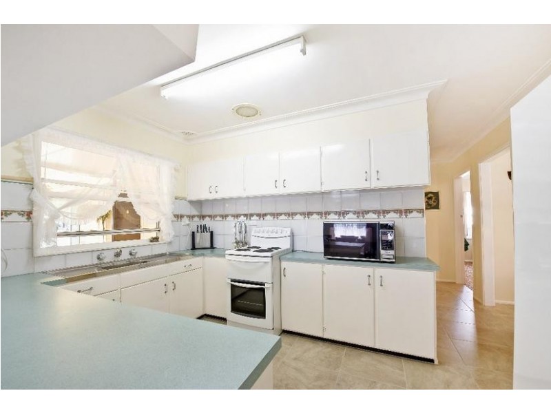 8 Boyd Street, Swansea NSW 2281