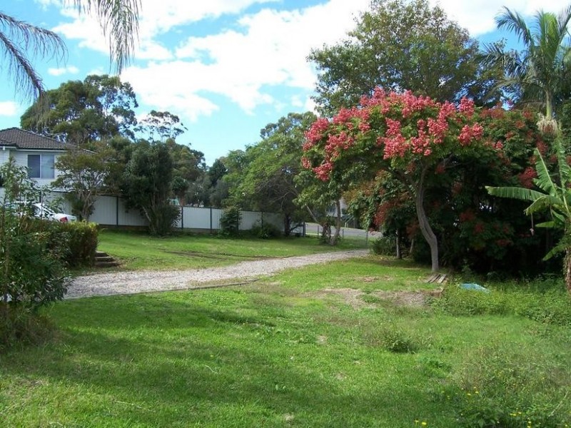 16 Central Ave, Nords Wharf NSW 2281