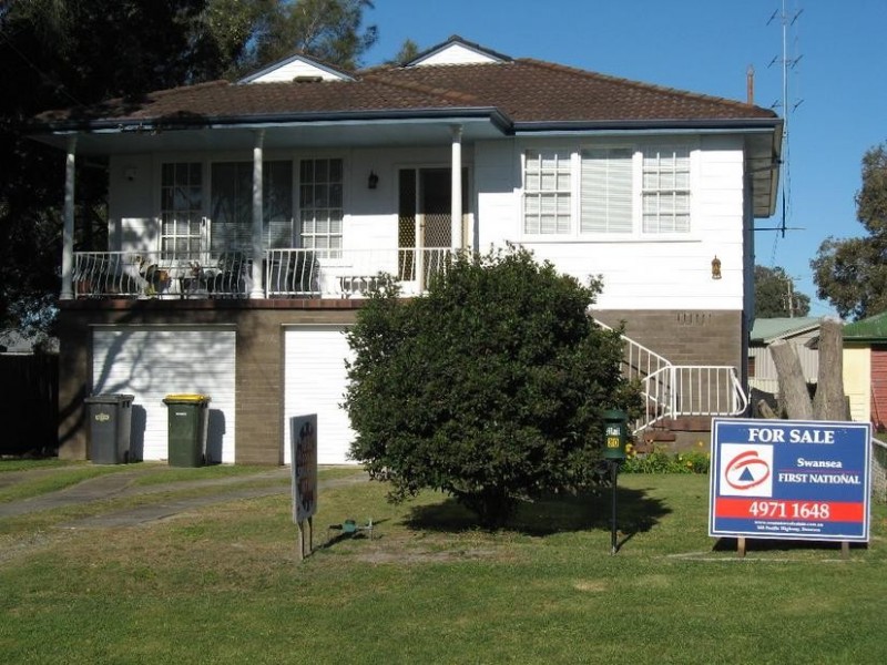 30 Lakeside Drive, Swansea NSW 2281