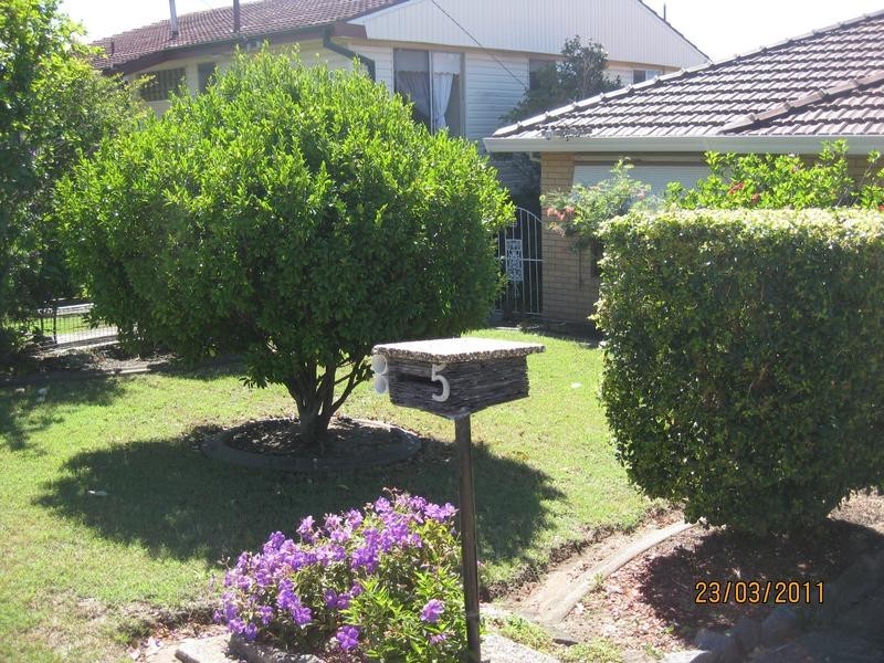 5 New, Caves Beach NSW 2281