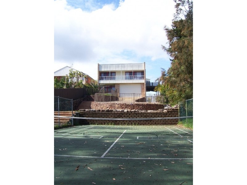 77 Ross Street, Belmont NSW 2280