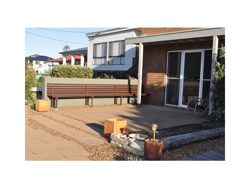 43 Pacific Drive, Swansea Heads NSW 2281
