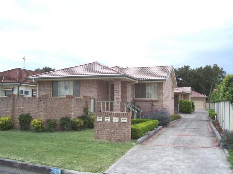 2/20 Charles Street, Swansea NSW 2281