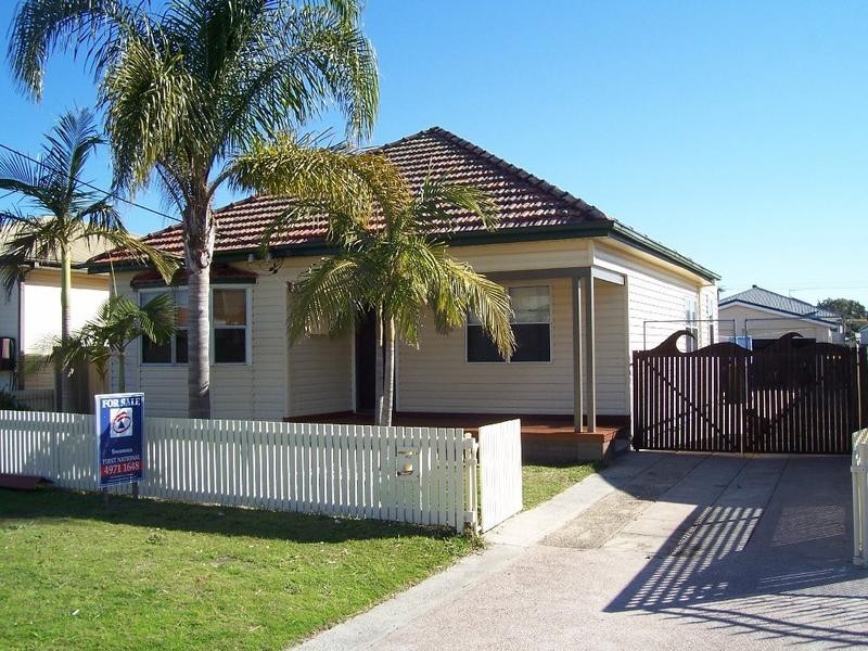 1 Albert Street, Swansea NSW 2281