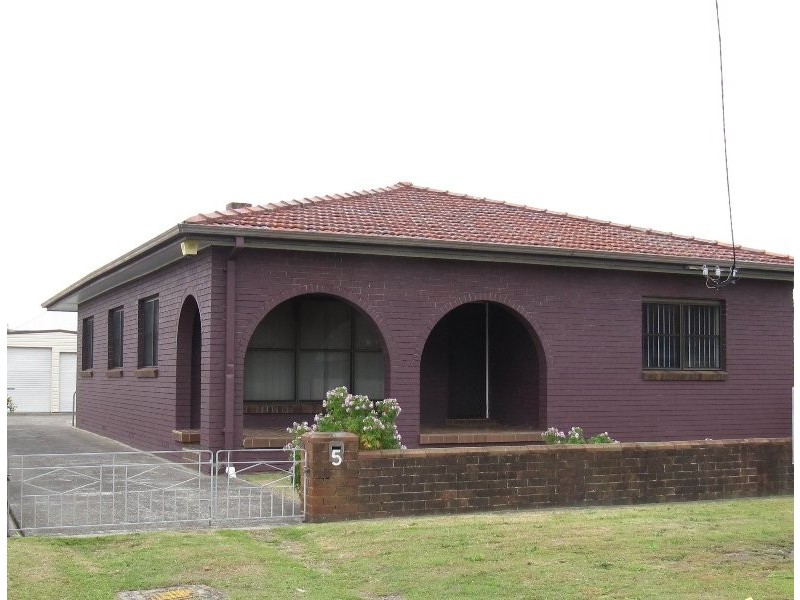 5 Tirril Street, Blacksmiths NSW 2281