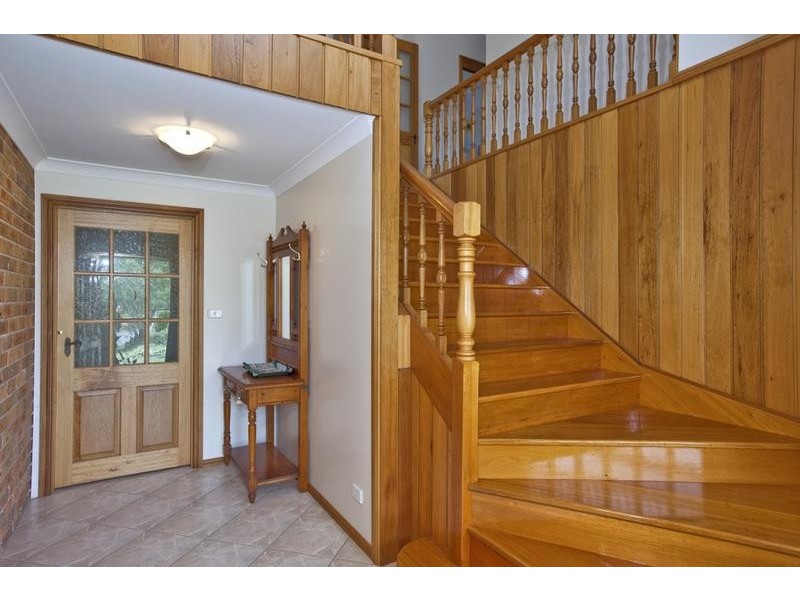 3 Silver Birch Close, Caves Beach NSW 2281