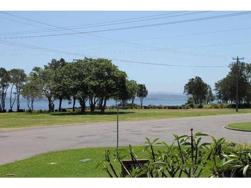 58 Lakeside Drive, Swansea NSW 2281