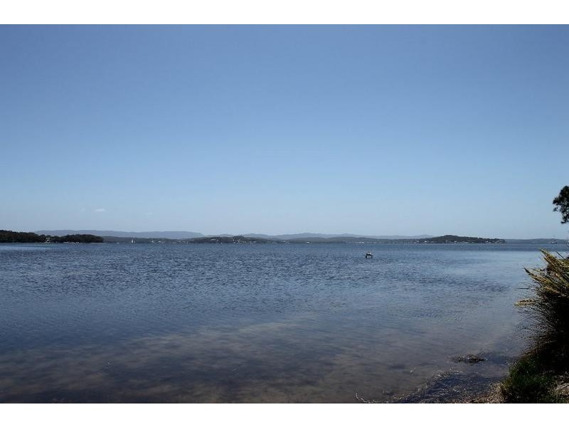 58 Lakeside Drive, Swansea NSW 2281