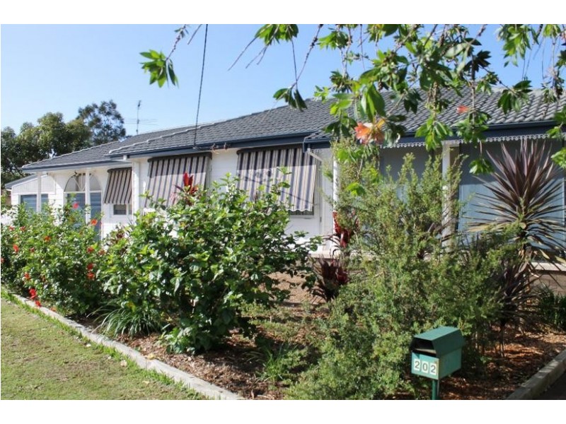 202 Bowman Street, Swansea NSW 2281