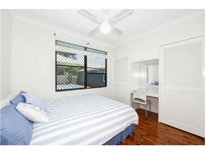 147 Macquarie Grove, Caves Beach NSW 2281