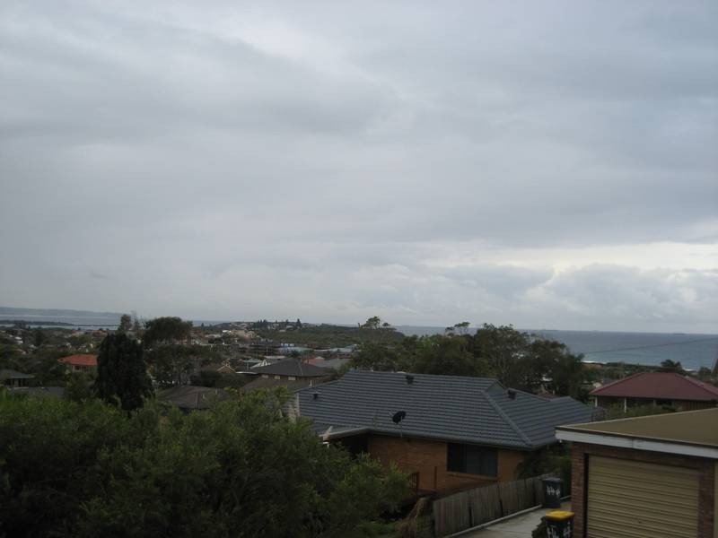 10 Scenic DRIVE, Caves Beach NSW 2281