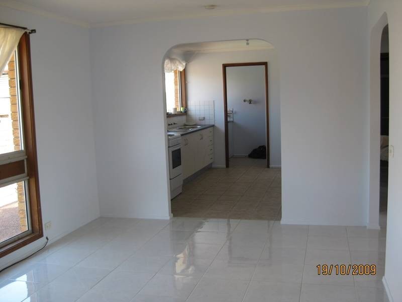 16 Karog STREET, Pelican NSW 2281