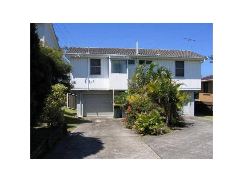 65 Caves Beach ROAD, Caves Beach NSW 2281