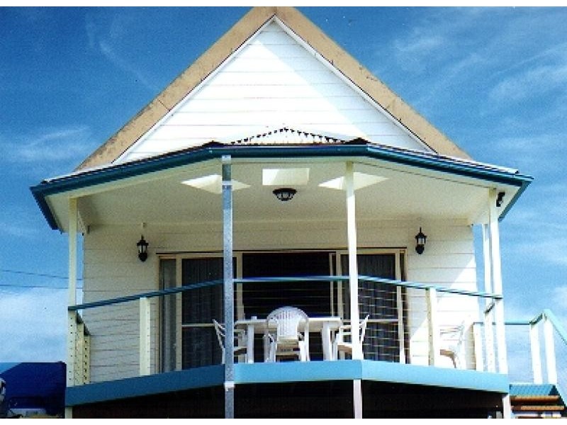 4 Central AVENUE, Nords Wharf NSW 2281