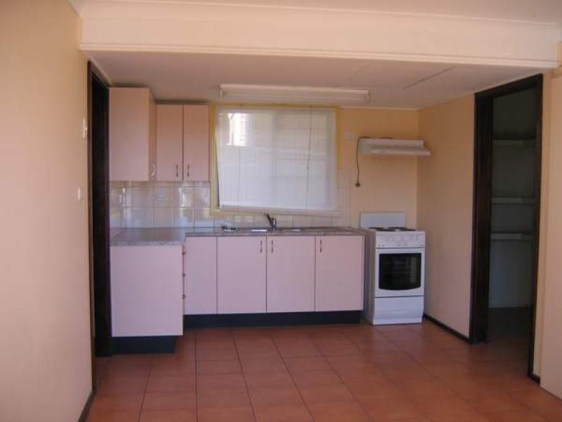 63 Park AVENUE, Caves Beach NSW 2281