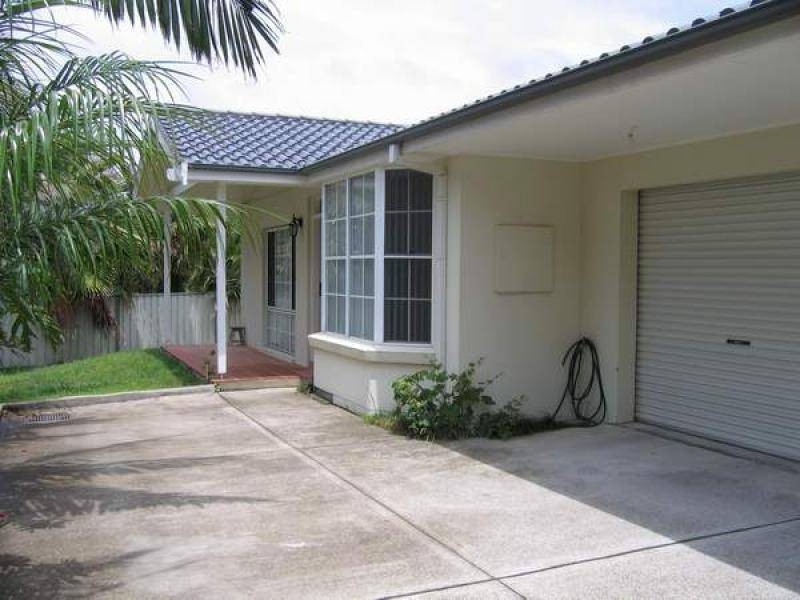 30a Seaspray CLOSE, Caves Beach NSW 2281