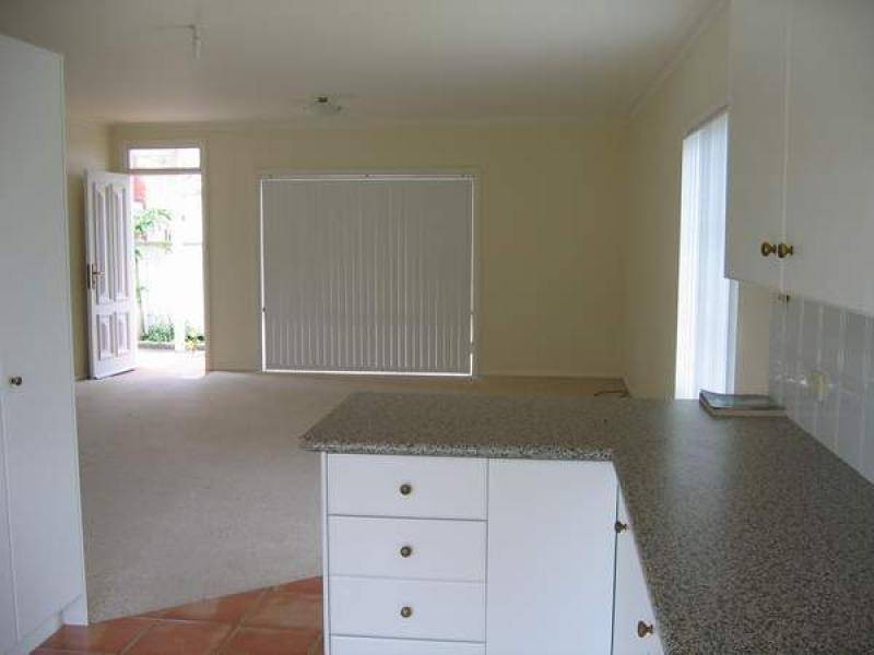 30a Seaspray CLOSE, Caves Beach NSW 2281