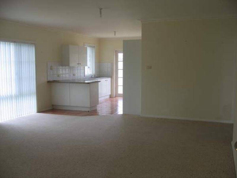 30a Seaspray CLOSE, Caves Beach NSW 2281