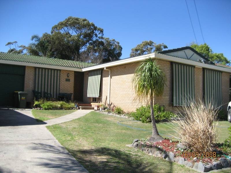 157 Park AVENUE, Caves Beach NSW 2281