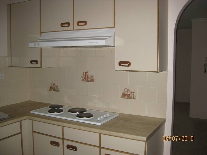 11 Oceanside DRIVE, Caves Beach NSW 2281