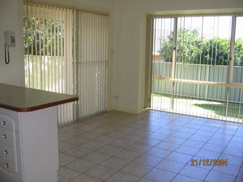 8a Ebbtide AVENUE, Caves Beach NSW 2281