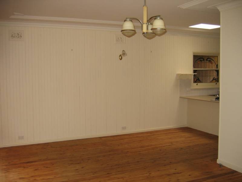 35 Maneela STREET, Blacksmiths NSW 2281