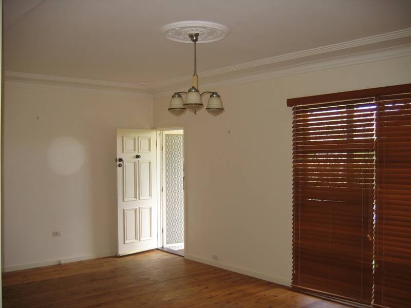 35 Maneela STREET, Blacksmiths NSW 2281
