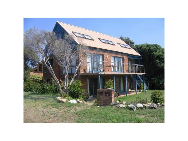 1-21 The Esplanade, Caves Beach NSW 2281