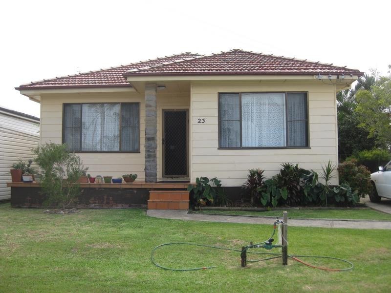 23 Stanley STREET, Belmont NSW 2280