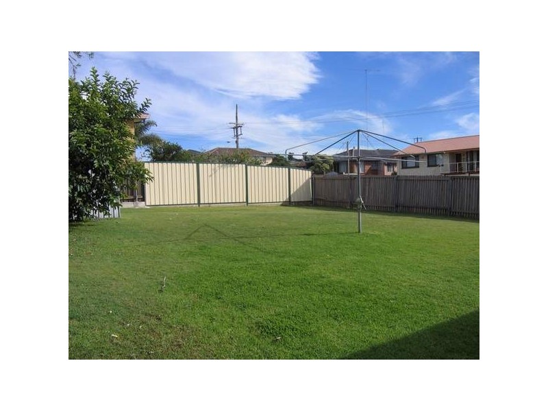 98 Caves Beach ROAD, Caves Beach NSW 2281