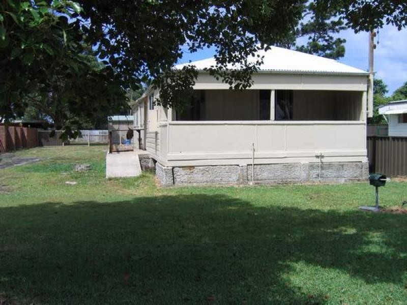 6 The Esplanade, Swansea NSW 2281