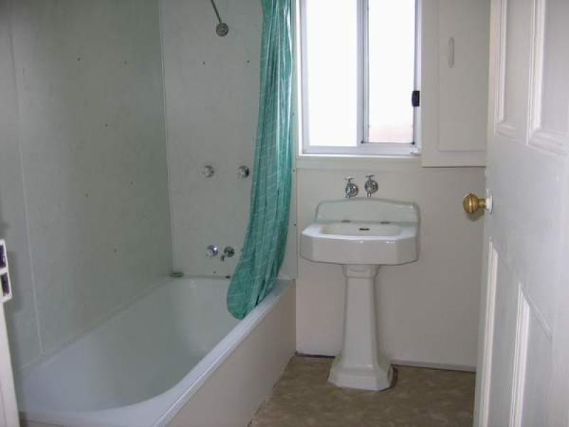 6 The Esplanade, Swansea NSW 2281