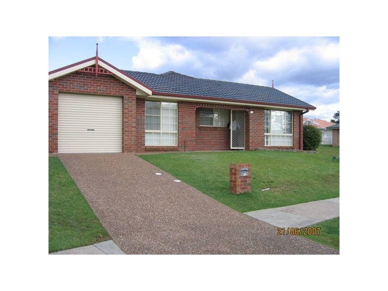 1-1 Clipper CLOSE, Caves Beach NSW 2281