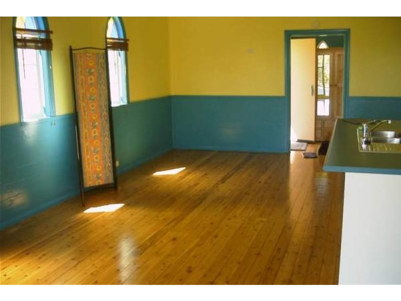 4 Central Avenue, Nords Wharf NSW 2281