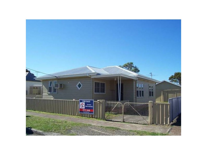 11 Lake ROAD, Swansea NSW 2281