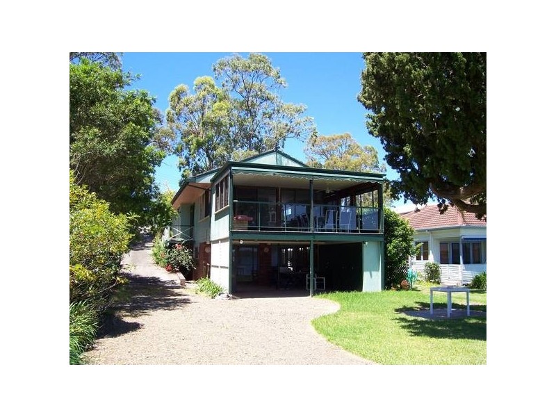 94 Marine Parade, Nords Wharf NSW 2281