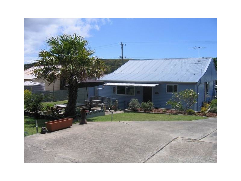 24 Flowers Drive, Catherine Hill Bay NSW 2281