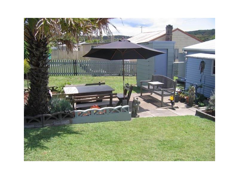 24 Flowers Drive, Catherine Hill Bay NSW 2281