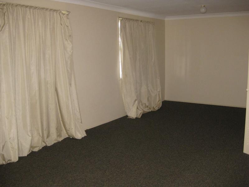 1 Middle Street, Caves Beach NSW 2281