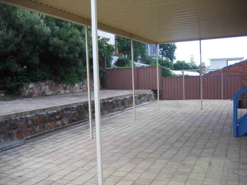 19 Lambton Parade, Swansea Heads NSW 2281
