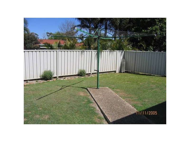 1/4 Oceanside Drive, Caves Beach NSW 2281
