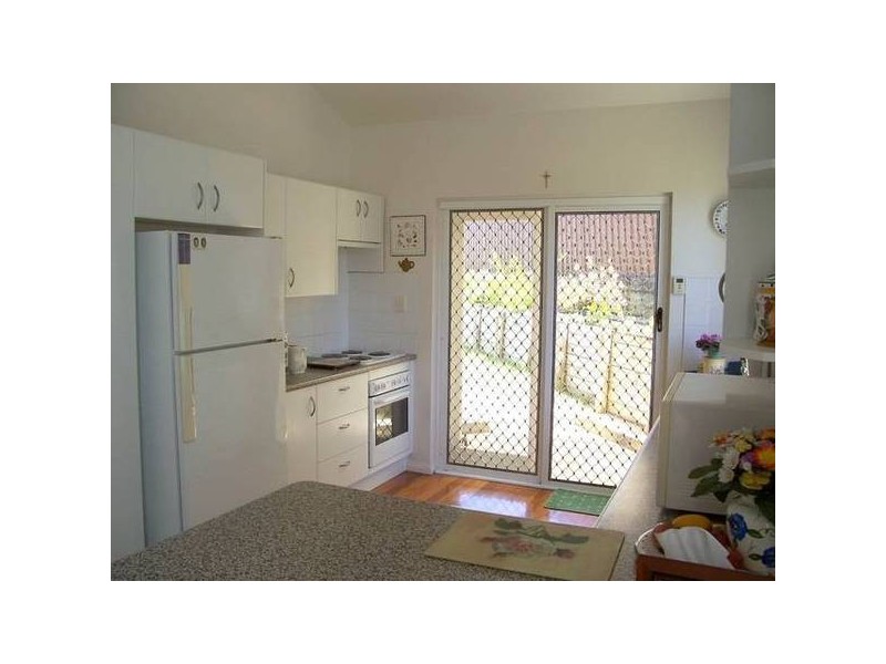 30 Seaspray Close, Caves Beach NSW 2281