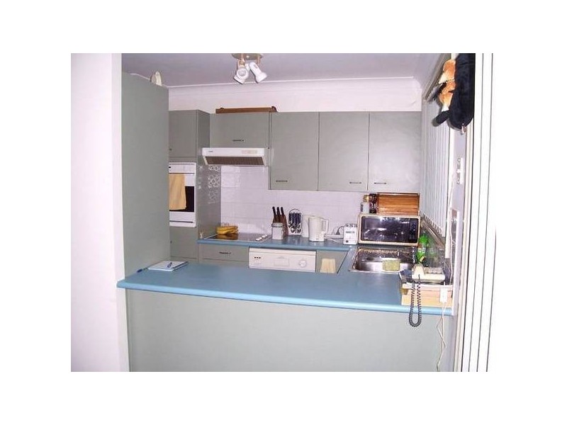 2/25 Haddon Crescent, Marks Point NSW 2280